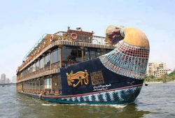 Almuerzar en Crucero Nilo en El Cairo